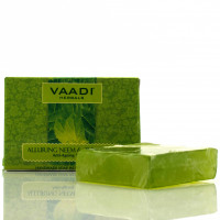 Мило ним-тулсі, Alluring Neem and Tulsi Soap, Vaadi Herbals, Індія 75 г